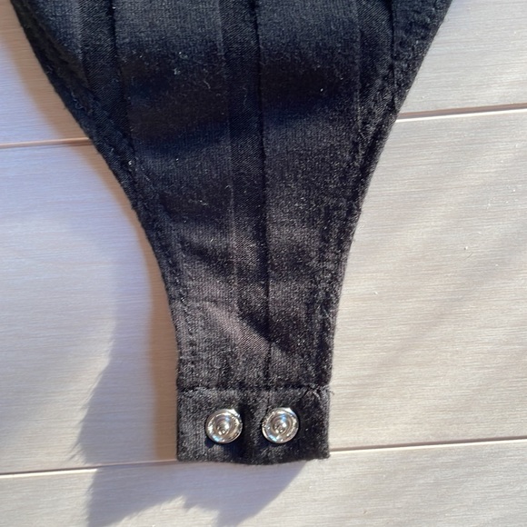 Forever 21 black bodysuit - Picture 6 of 9